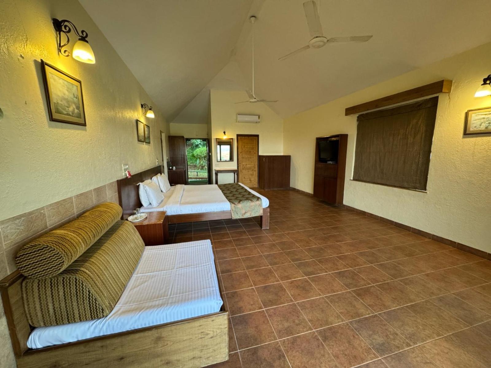 Upper Deck Resort - Stay And Relax At The Highest Peak Lonavala Exterior photo